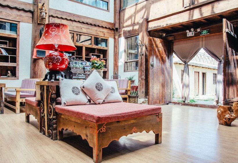 ホテル Shangri La E Outfitting Boutique