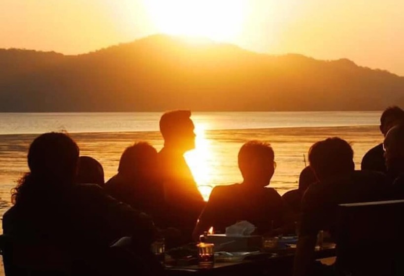 בית מלון כפרי Suan Son Bungalow