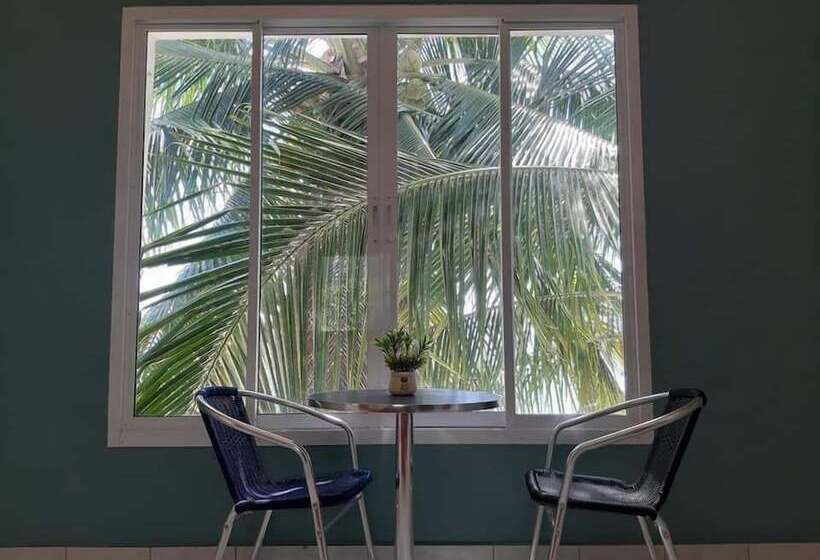 בית מלון כפרי Suan Son Bungalow