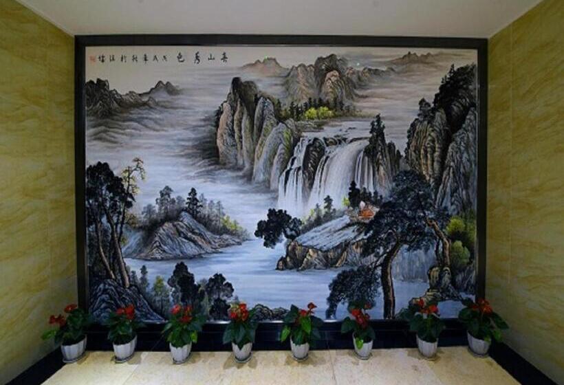 Pai Hotels·luzhou Dashanping Sichuan Police College