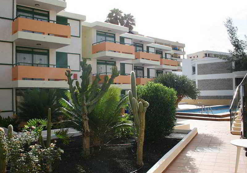 Apartamentos Atis Tirma