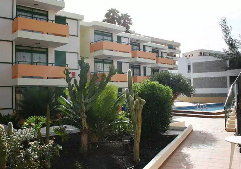 Apartamentos Atis Tirma