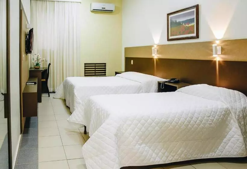 Athus Brasilia Hotel By Bsb Inn