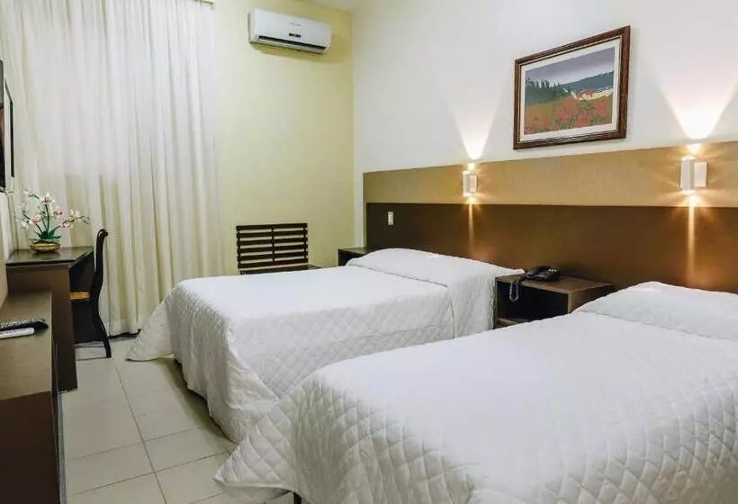 Athus Brasilia Hotel By Bsb Inn