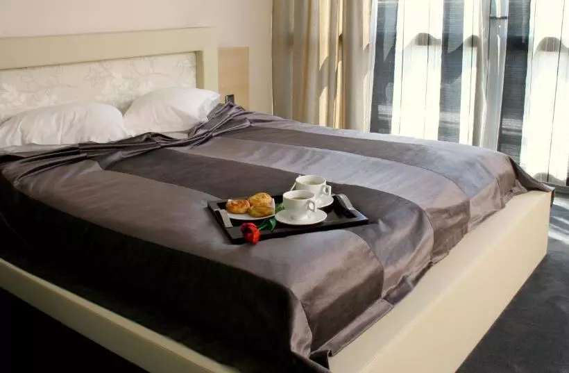 Cosmopolitan Hotel & Wellness