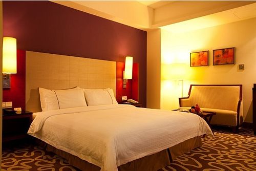 Shenzhen Caa Holy Sun Hotel, Luohu Railway Station