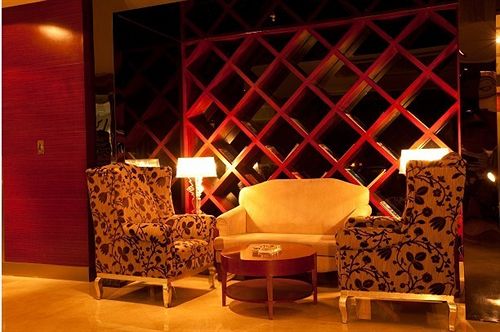 Shenzhen Caa Holy Sun Hotel, Luohu Railway Station