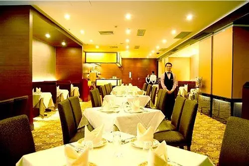 Shenzhen Caa Holy Sun Hotel, Luohu Railway Station