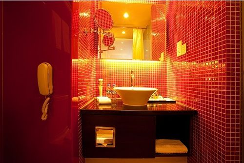 Shenzhen Caa Holy Sun Hotel, Luohu Railway Station