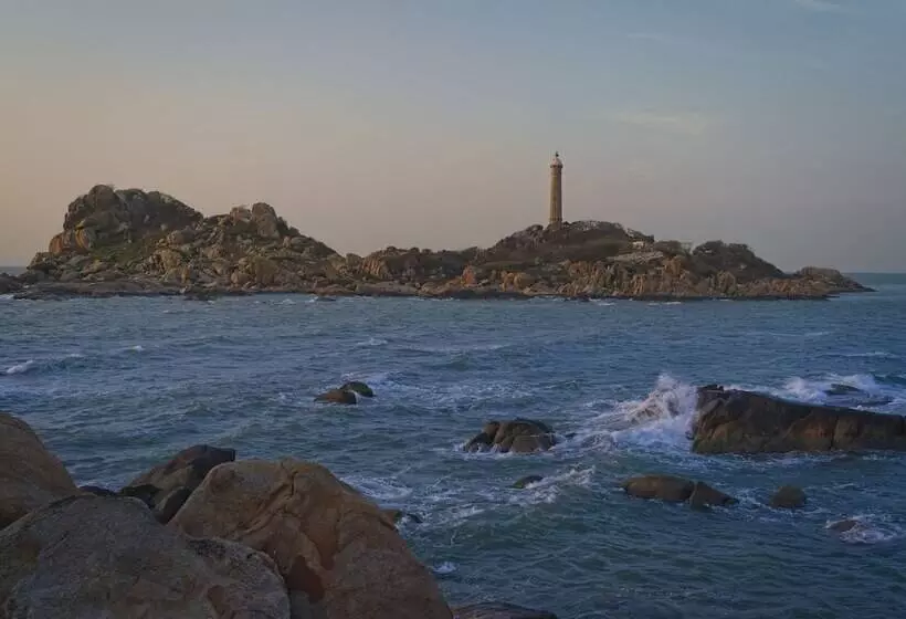 هتل Azerai Ke Ga Bay