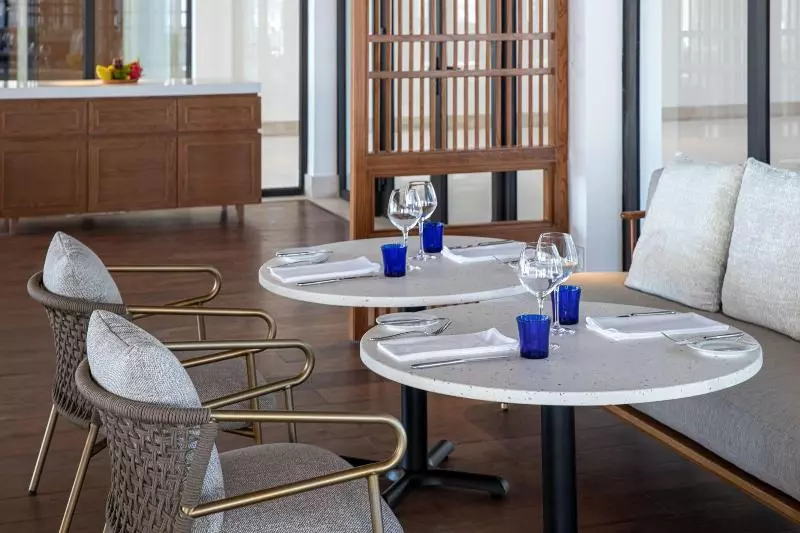 هتل Azerai Ke Ga Bay