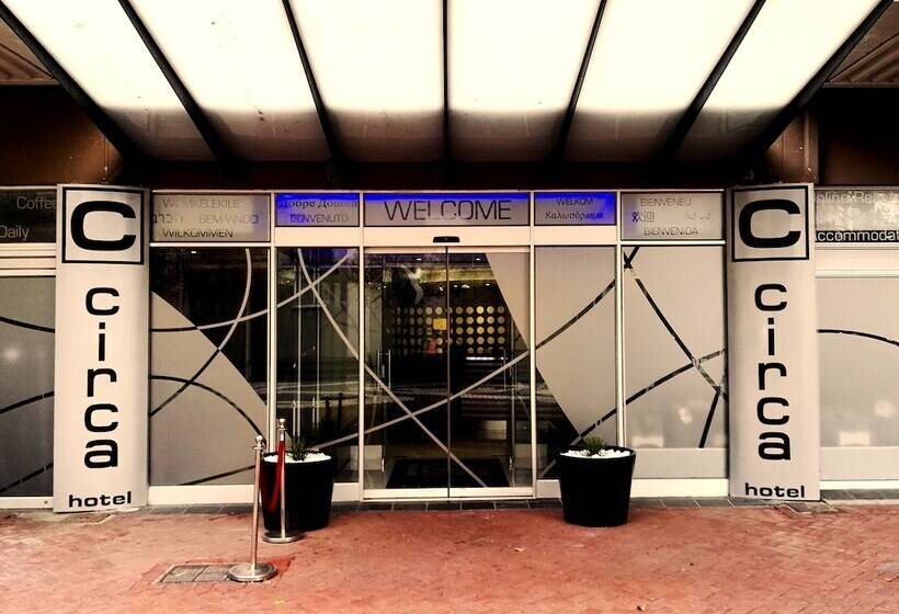 Hotel Circa On The Square