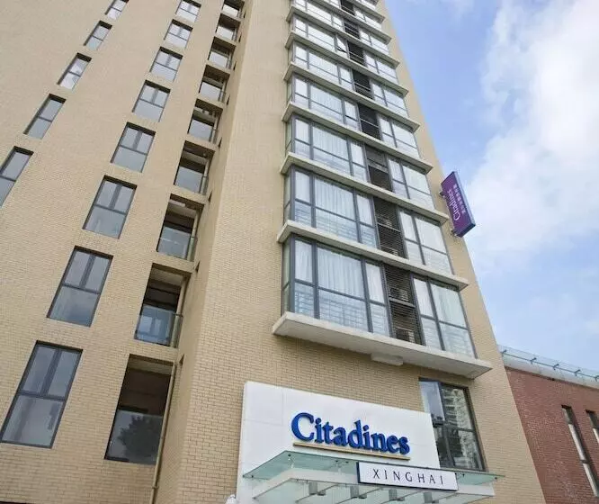 Отель Citadines Xinghai Suzhou