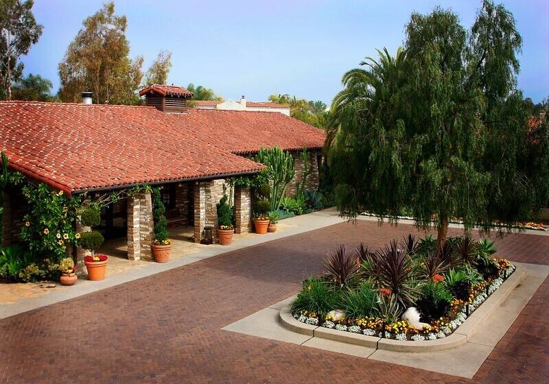 Estancia La Jolla Hotel & Spa