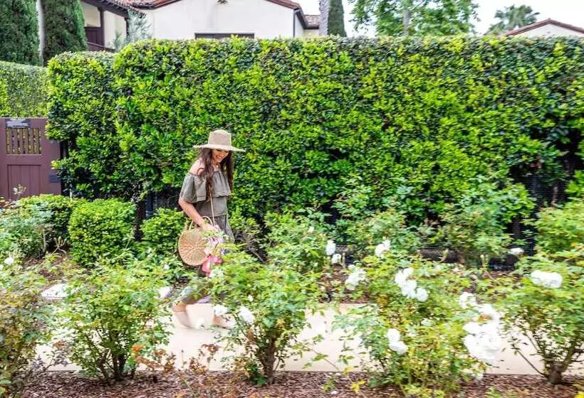 Estancia La Jolla Hotel & Spa