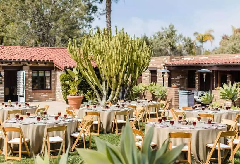 Estancia La Jolla Hotel & Spa