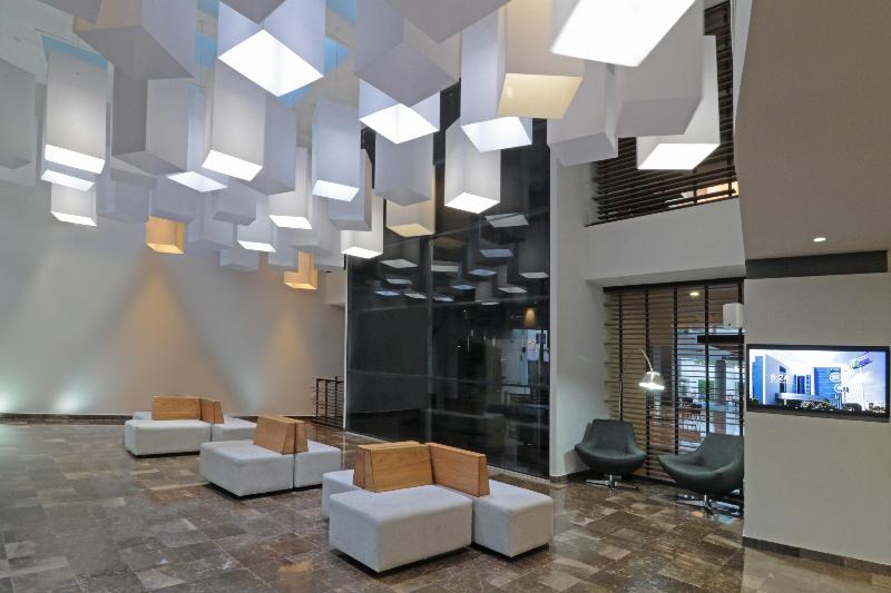 هتل Holiday Inn Express San Luis Potosí, An Ihg