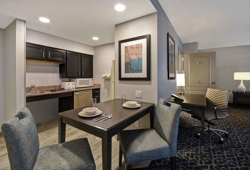 בית מלון כפרי Homewood Suites By Hilton Edgewater