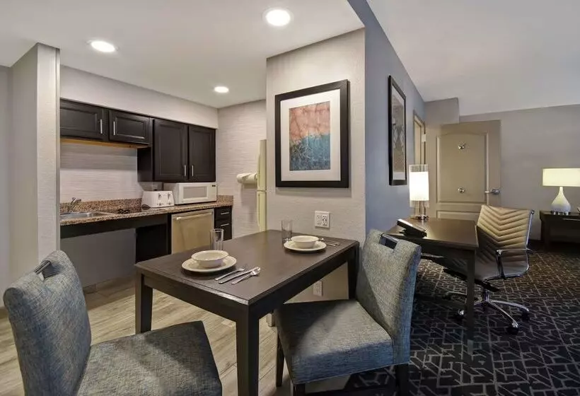 酒店 Homewood Suites By Hilton Edgewater