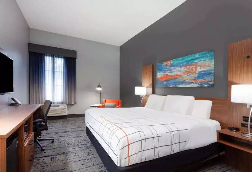 酒店 La Quinta Inn & Suites By Wyndham St. Petersburg Northeast