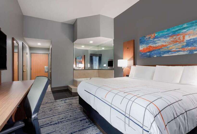 호텔 La Quinta Inn & Suites By Wyndham St. Petersburg Northeast