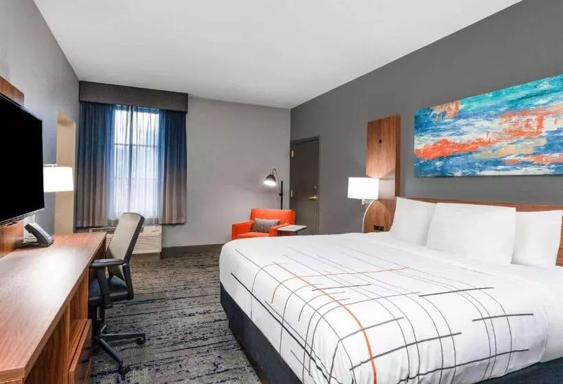 酒店 La Quinta Inn & Suites By Wyndham St. Petersburg Northeast