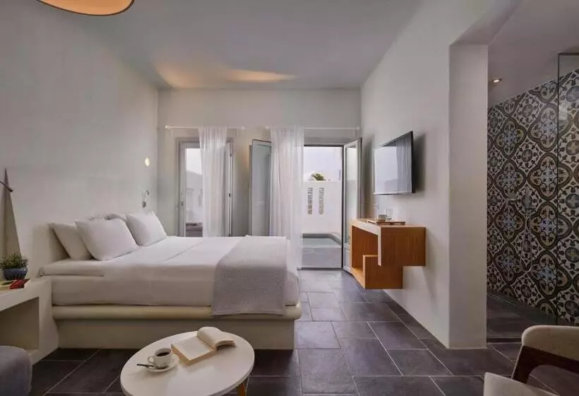 هتل Meltemi Village