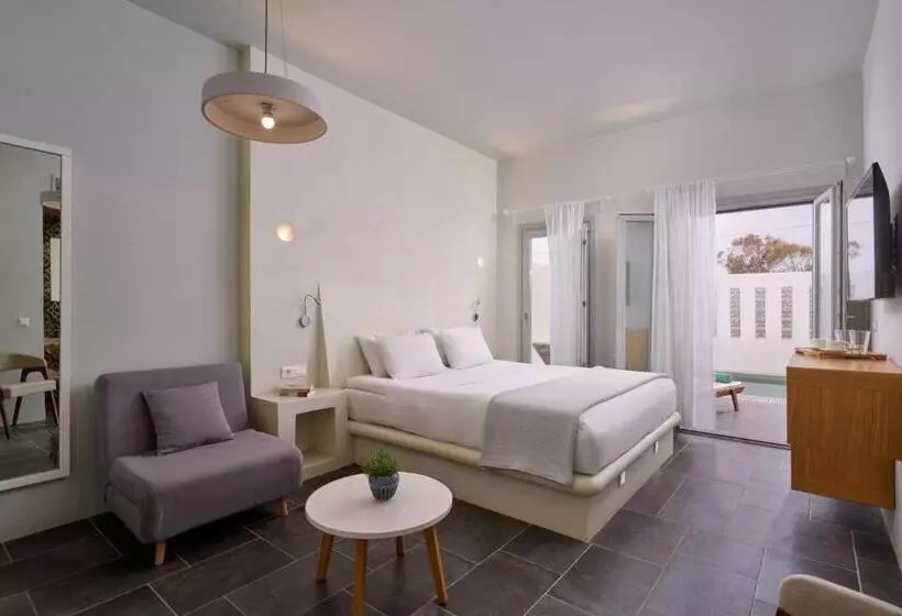 هتل Meltemi Village