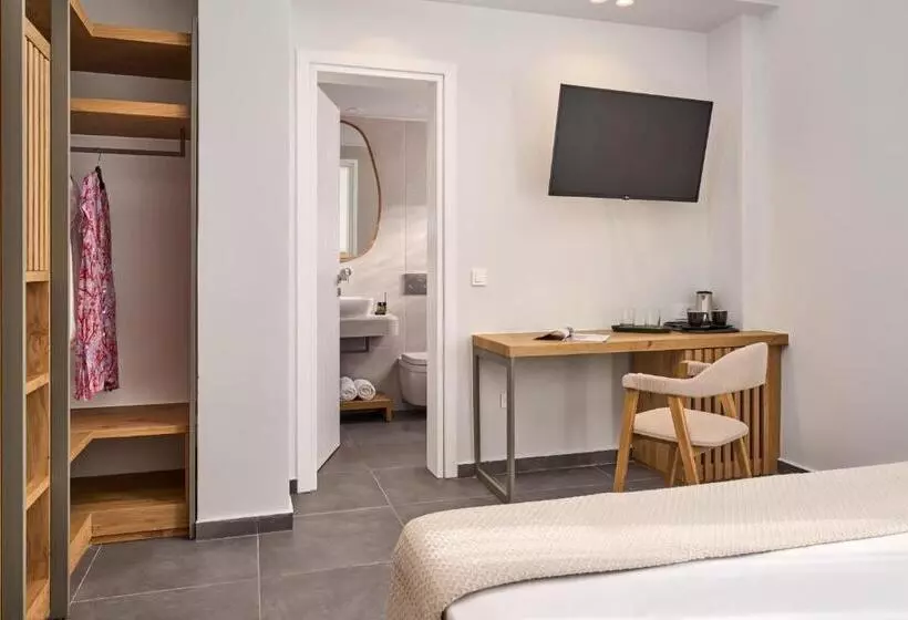 هتل Meltemi Village