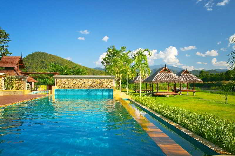 בית מלון כפרי Pai Hotsprings Spa Resort