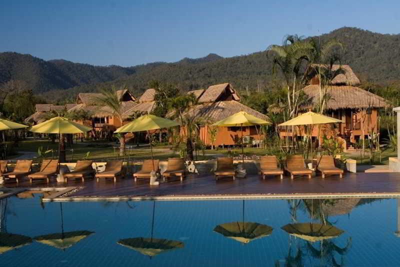 בית מלון כפרי Pai Hotsprings Spa Resort