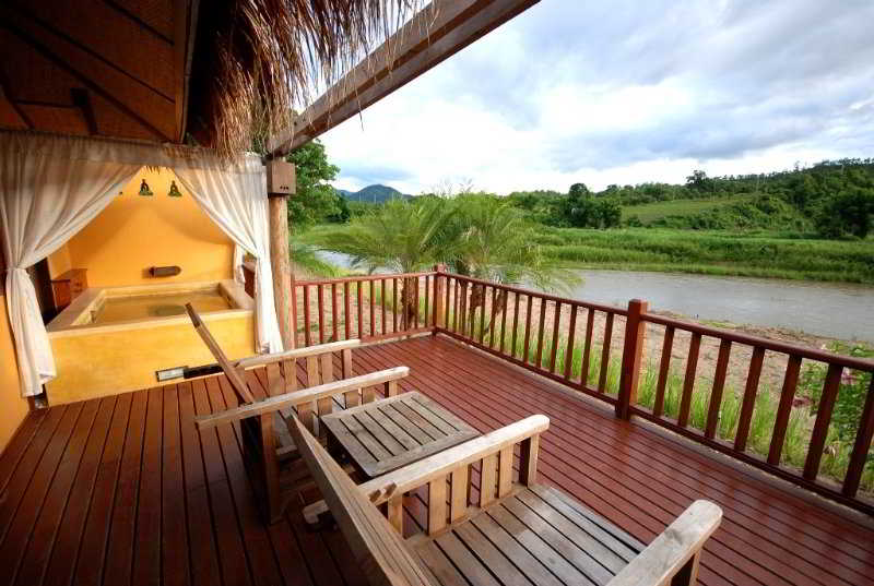 בית מלון כפרי Pai Hotsprings Spa Resort