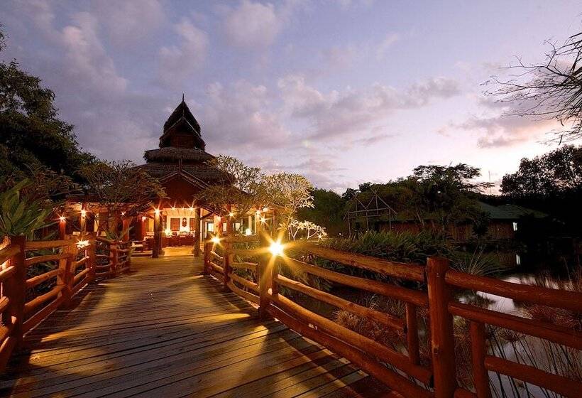 בית מלון כפרי Pai Hotsprings Spa Resort