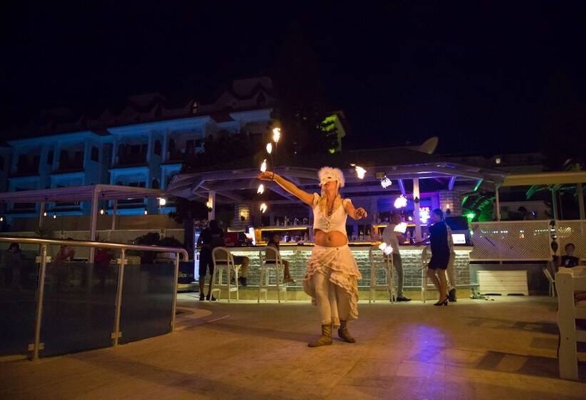 בית מלון כפרי Portofino