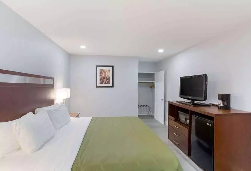 ホテル Quality Inn Redding Near I5