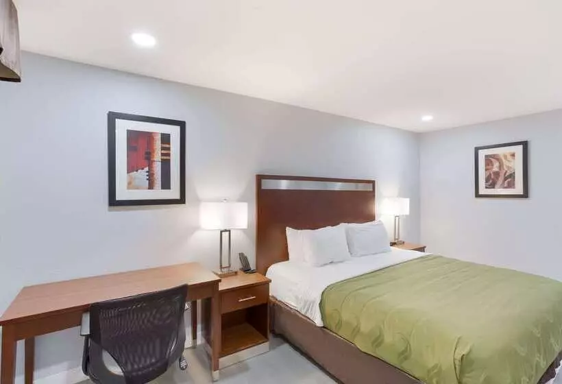 ホテル Quality Inn Redding Near I5