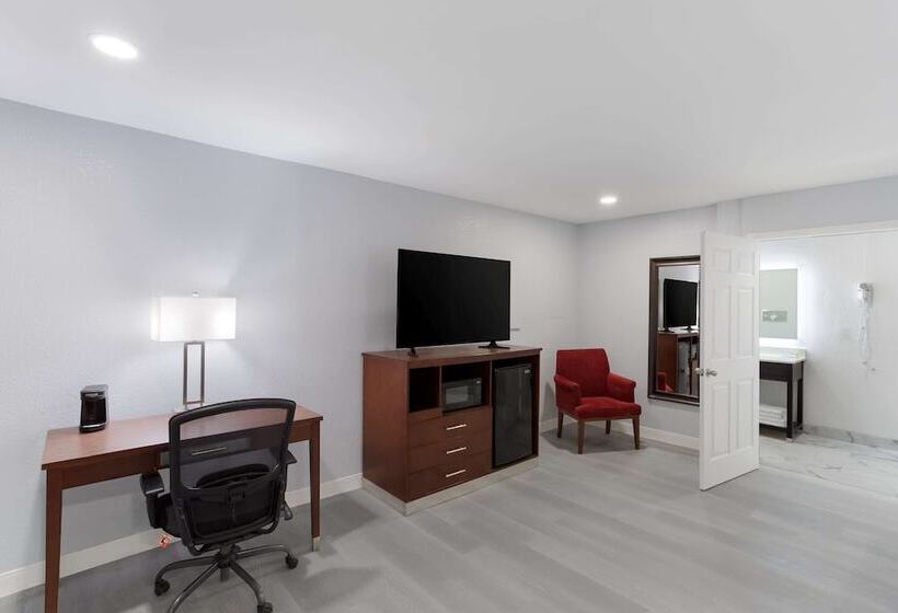 בית מלון כפרי Quality Inn Redding Near I5