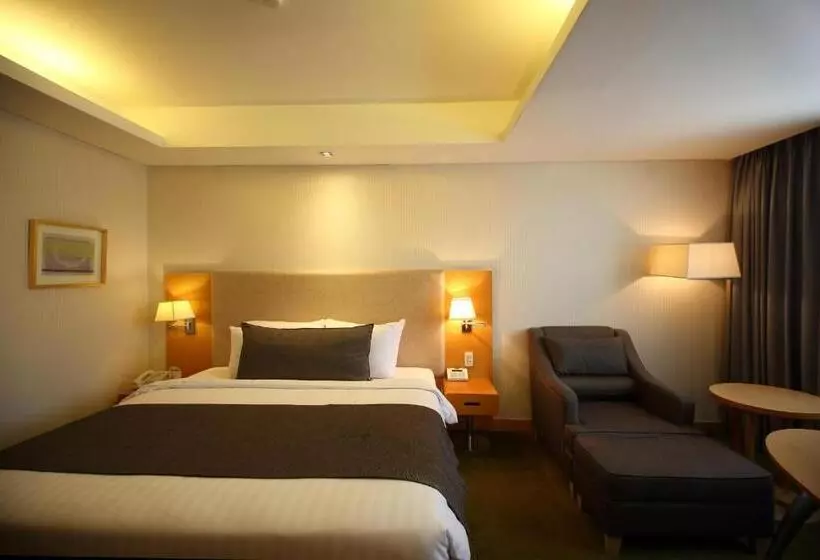 호텔 Ramada By Wyndham Songdo