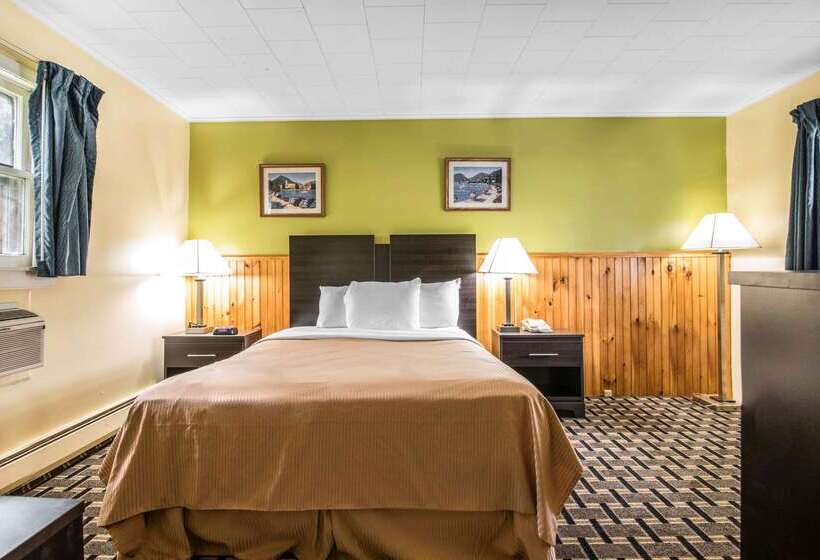 בית מלון כפרי Rodeway Inn Rutland