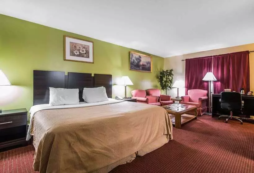 בית מלון כפרי Rodeway Inn Rutland