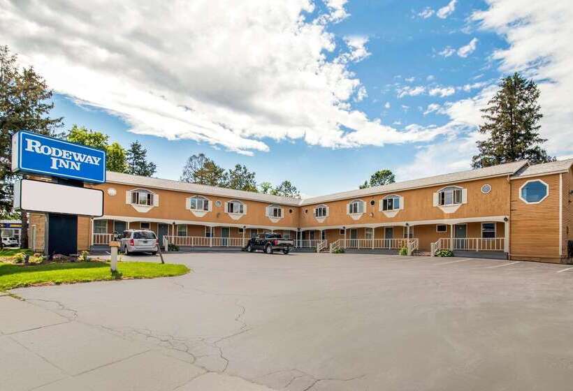 בית מלון כפרי Rodeway Inn Rutland