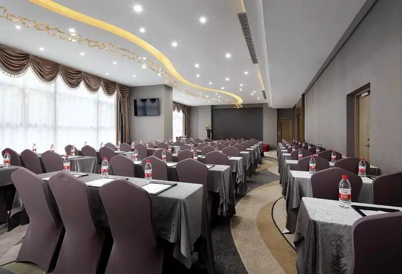 בית מלון כפרי Hongdu