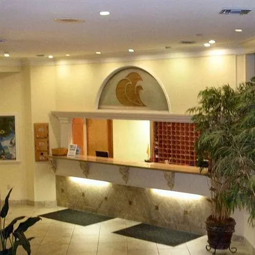 호텔 Surfside Resort