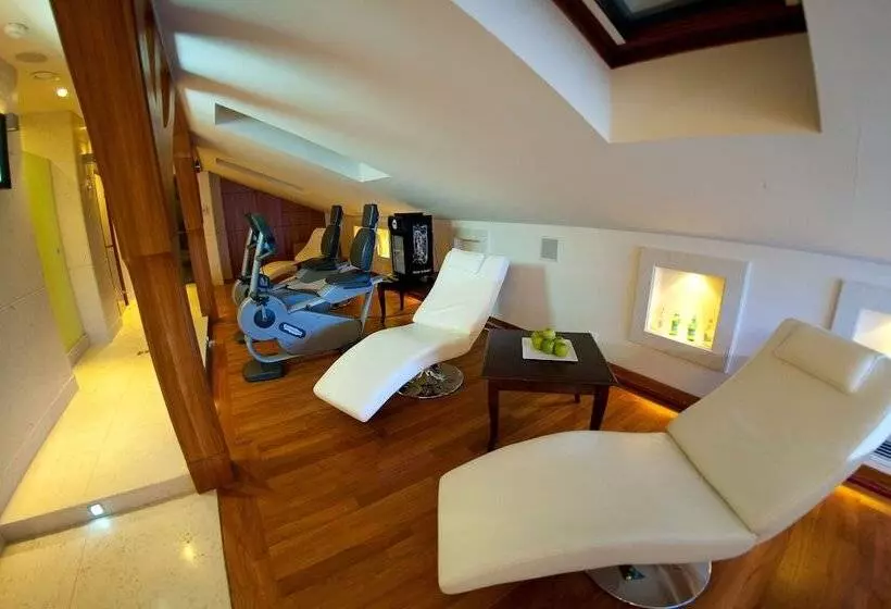 فندق The Bonerowski Palace Boutique