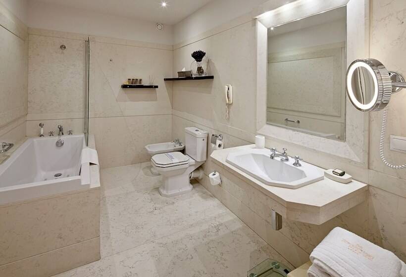 호텔 The Bonerowski Palace Boutique