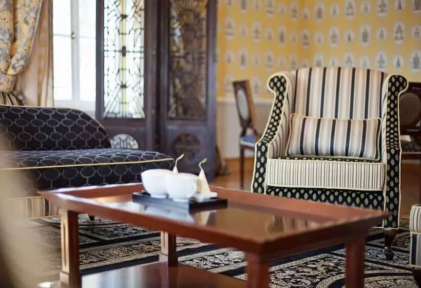 فندق The Bonerowski Palace Boutique