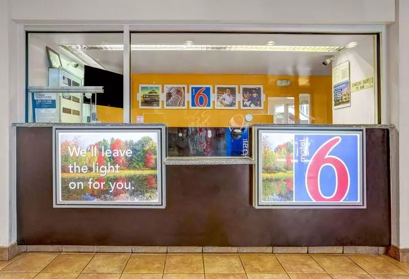 Motel 6 Raleigh, Nc  North
