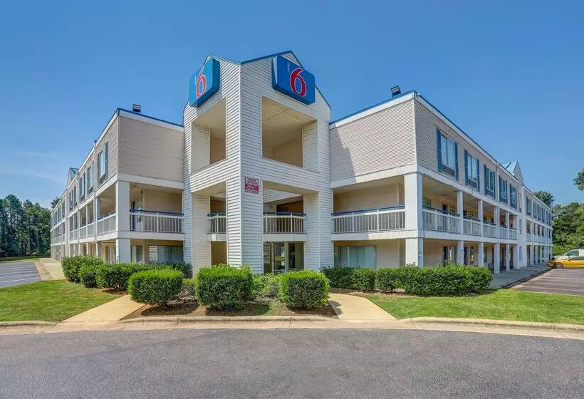 Motel 6 Raleigh, Nc  North