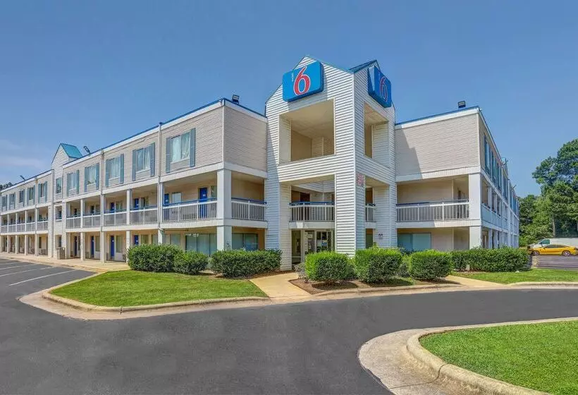 Motel 6 Raleigh, Nc  North