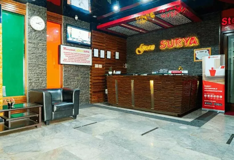 ホテル Reddoorz Plus Near Chadstone Mall